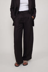 Liviana Conti Hose Gareth Fondente