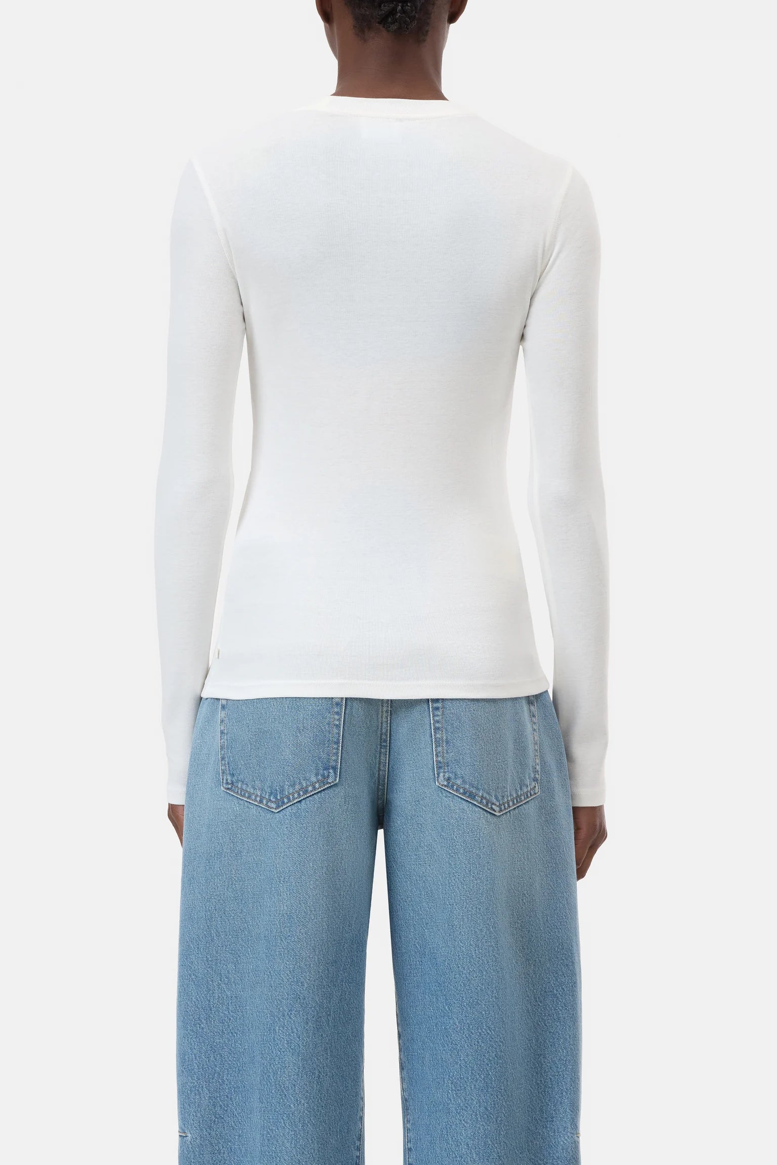 Closed Longsleeve Ivory