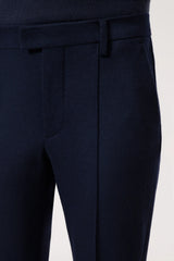 Closed Hose Denair Knight