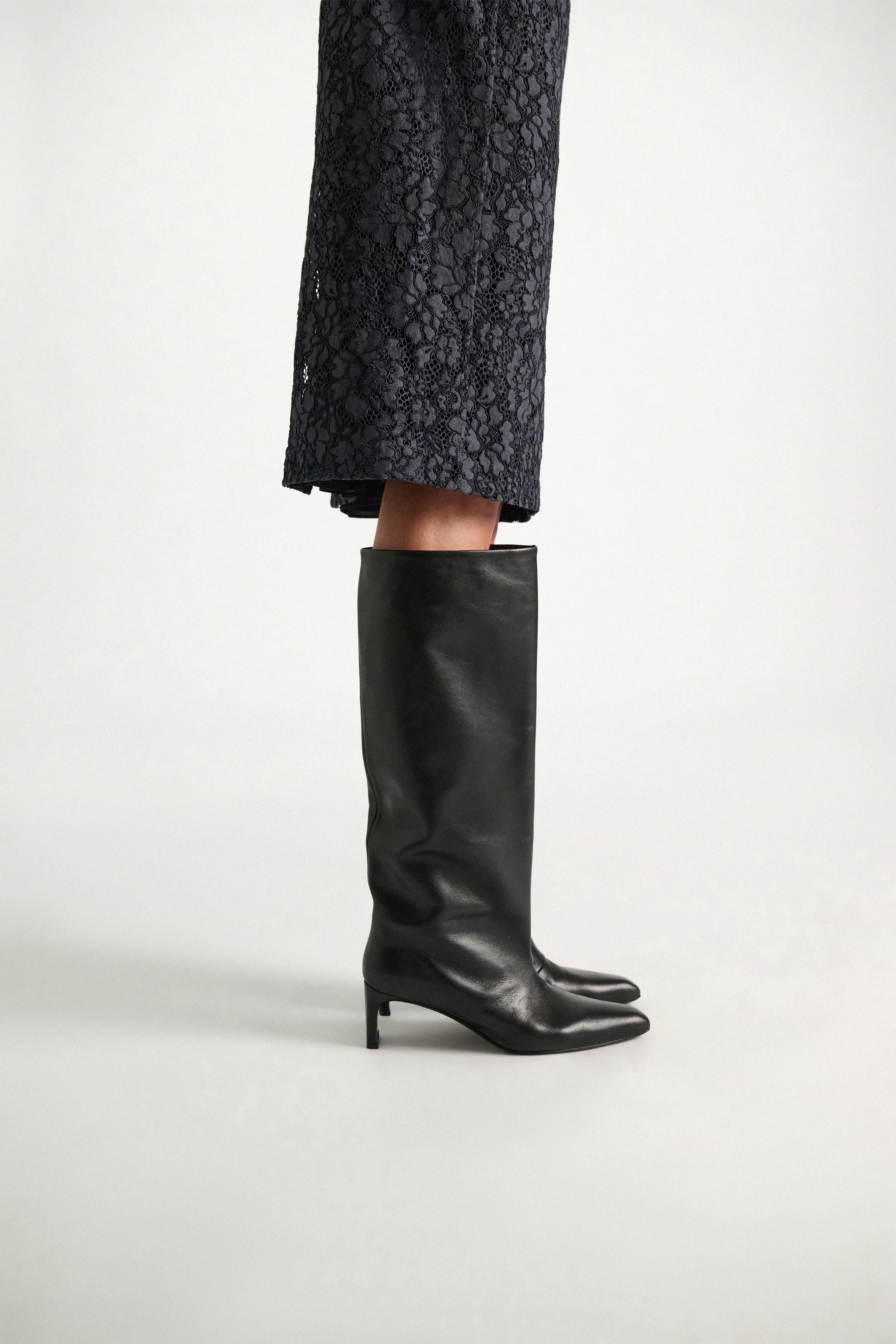 Dorothee Schumacher Boots Edgy Luxury Black