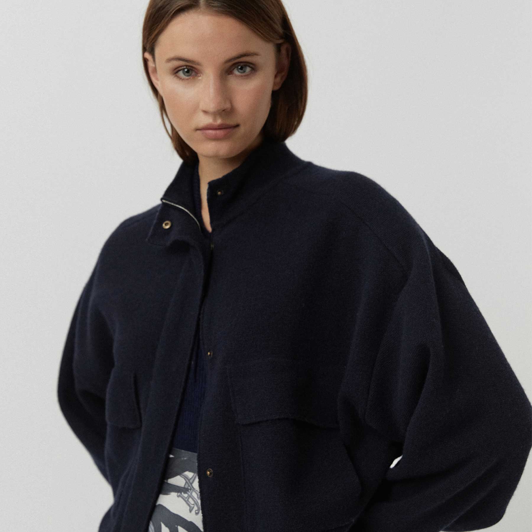 Friendly Hunting Jacket Fibi Chakra