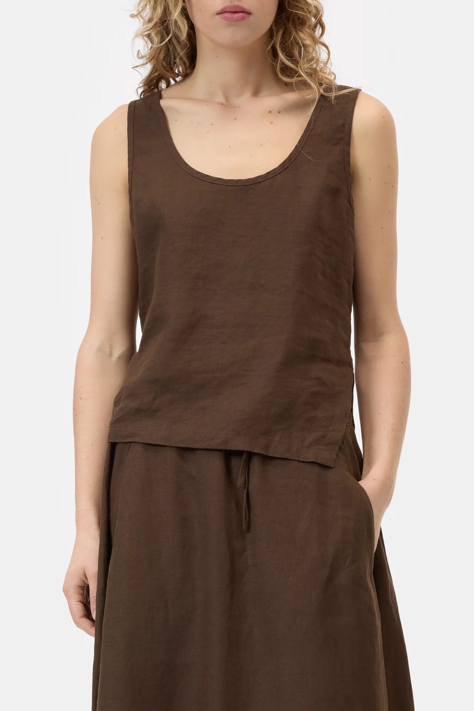 Closed Top Lino Maple