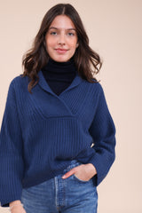 Be You Pullover Be Victorious Navy