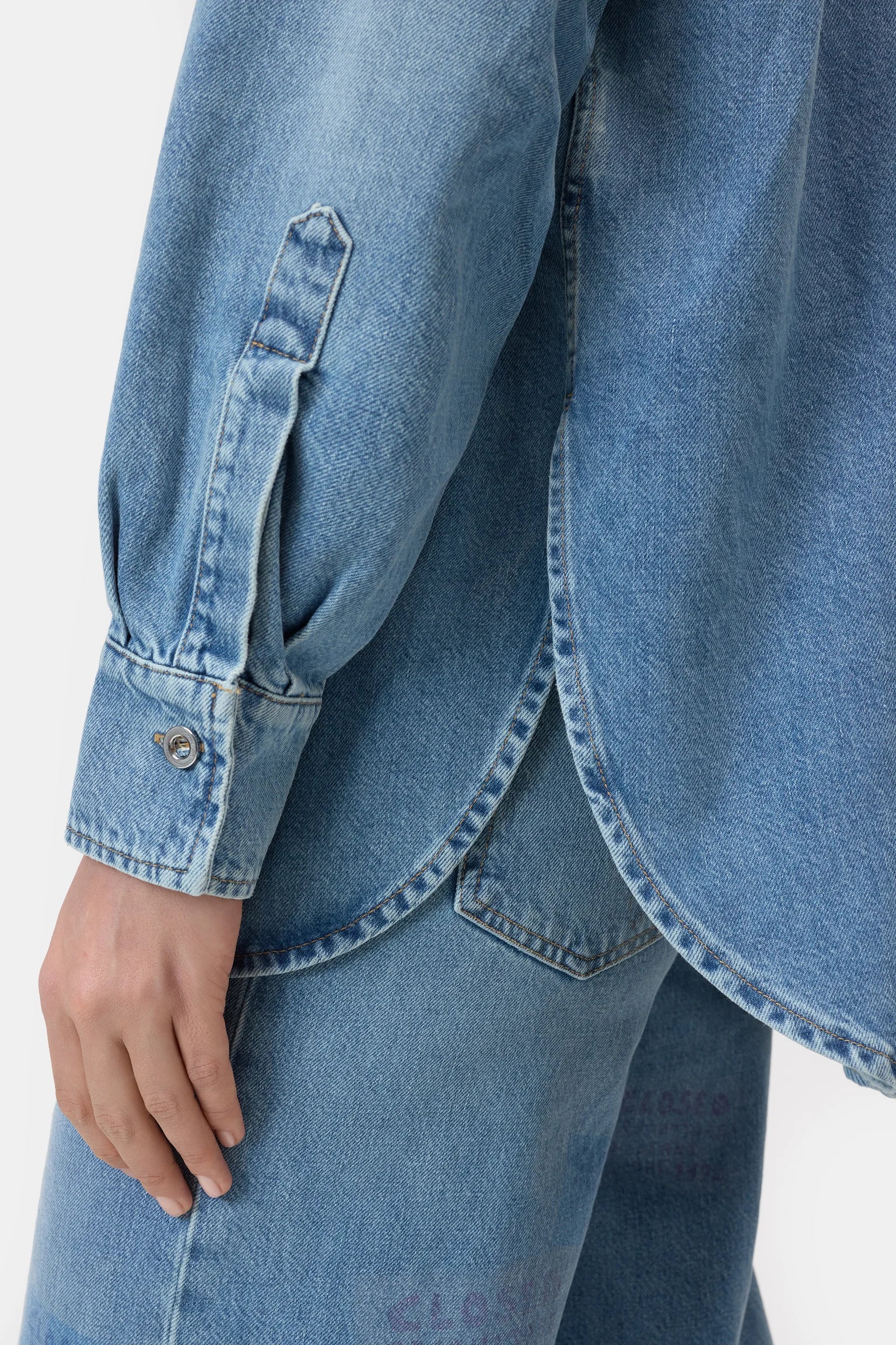 Closed Shirt Produttore di Jeans