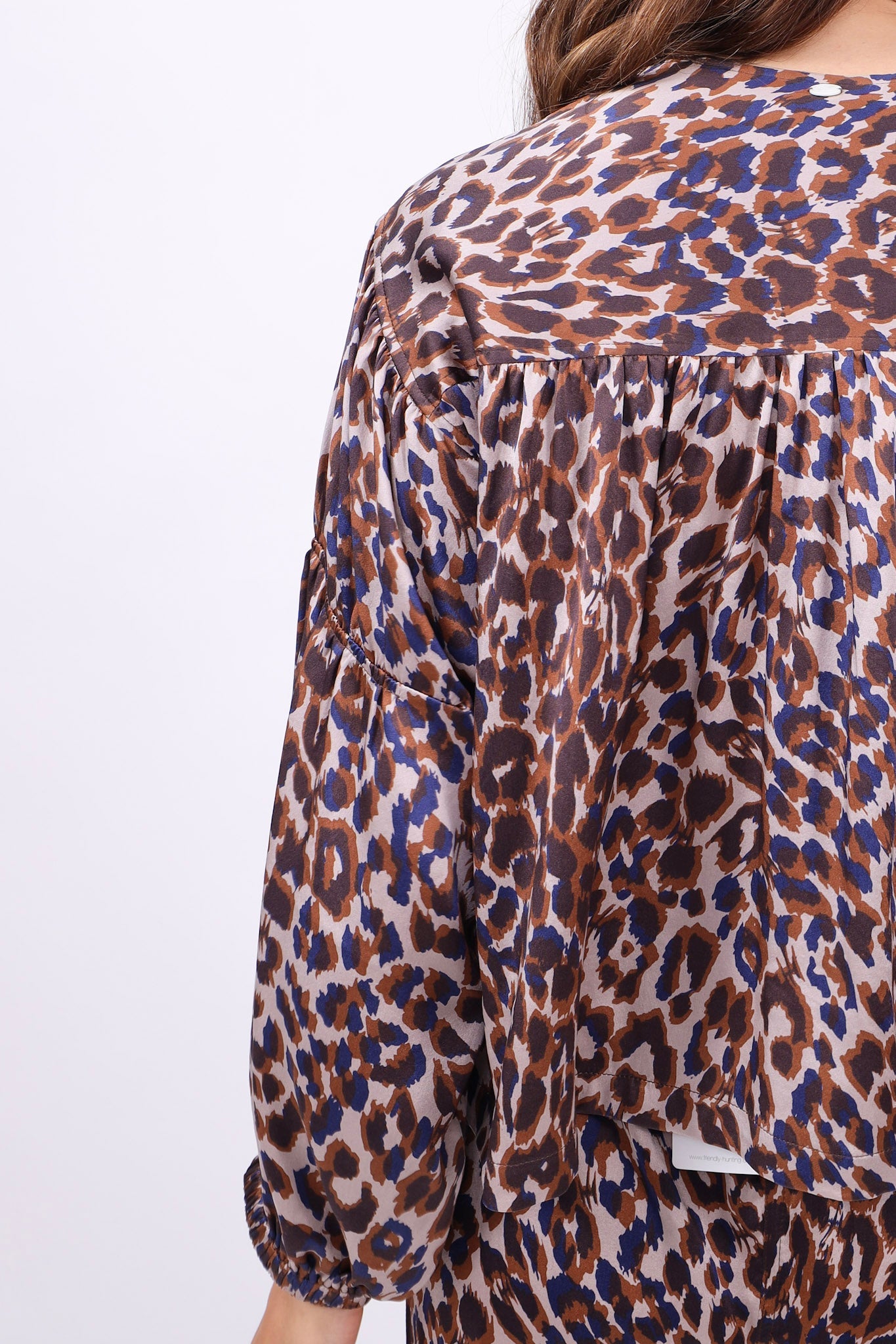 Friendly Hunting Bluse Aine Cheetah Toast