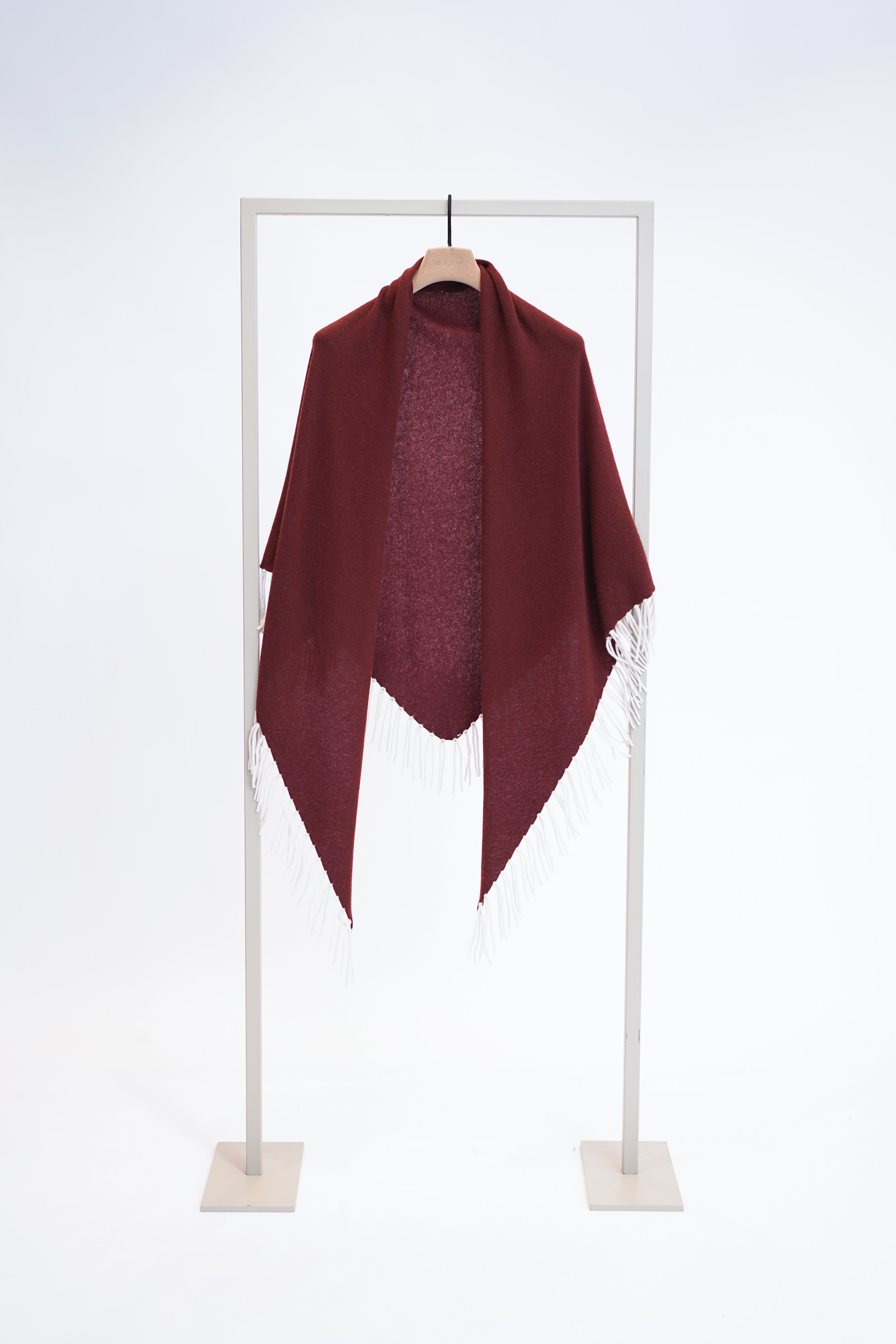 Herzens Tuch Mila Dark Burgundy