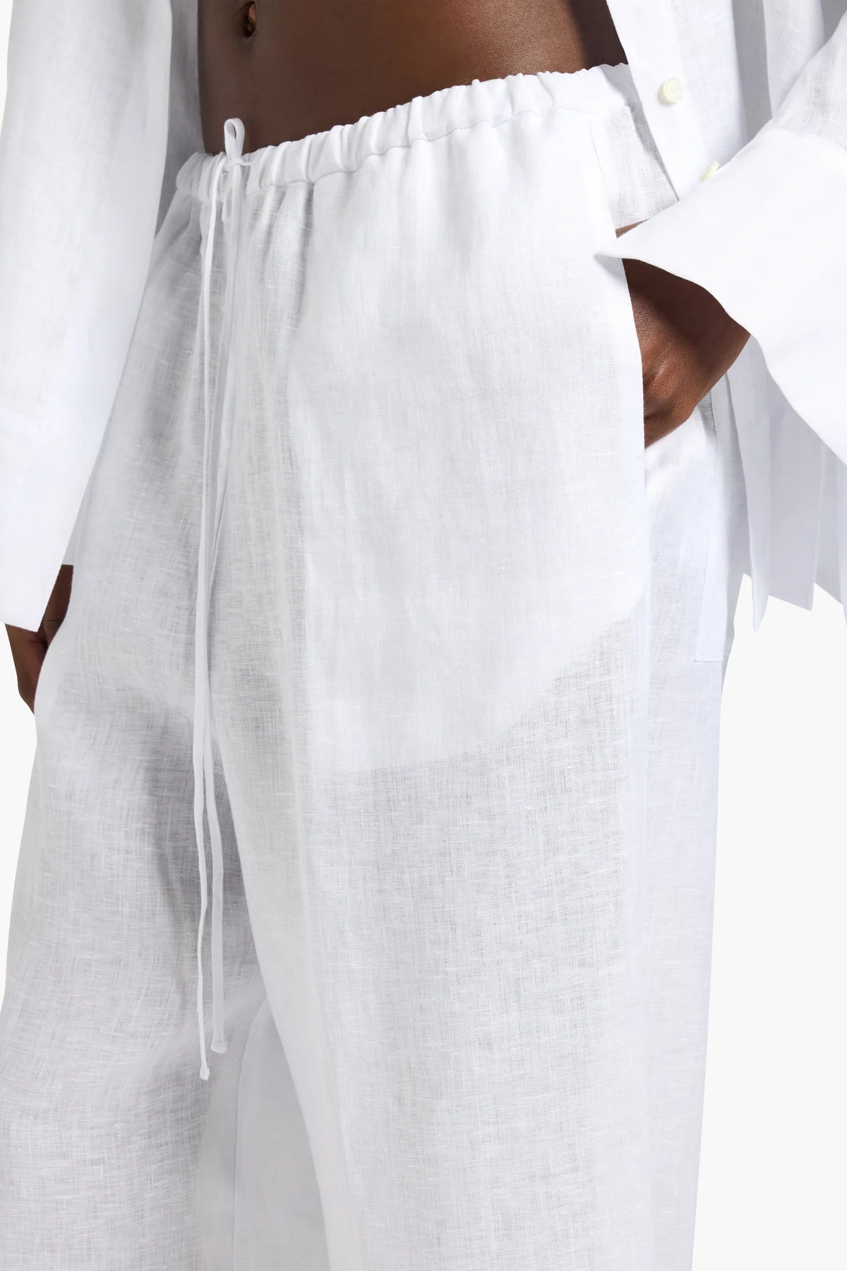 Liviana Conti Hose Grayson White