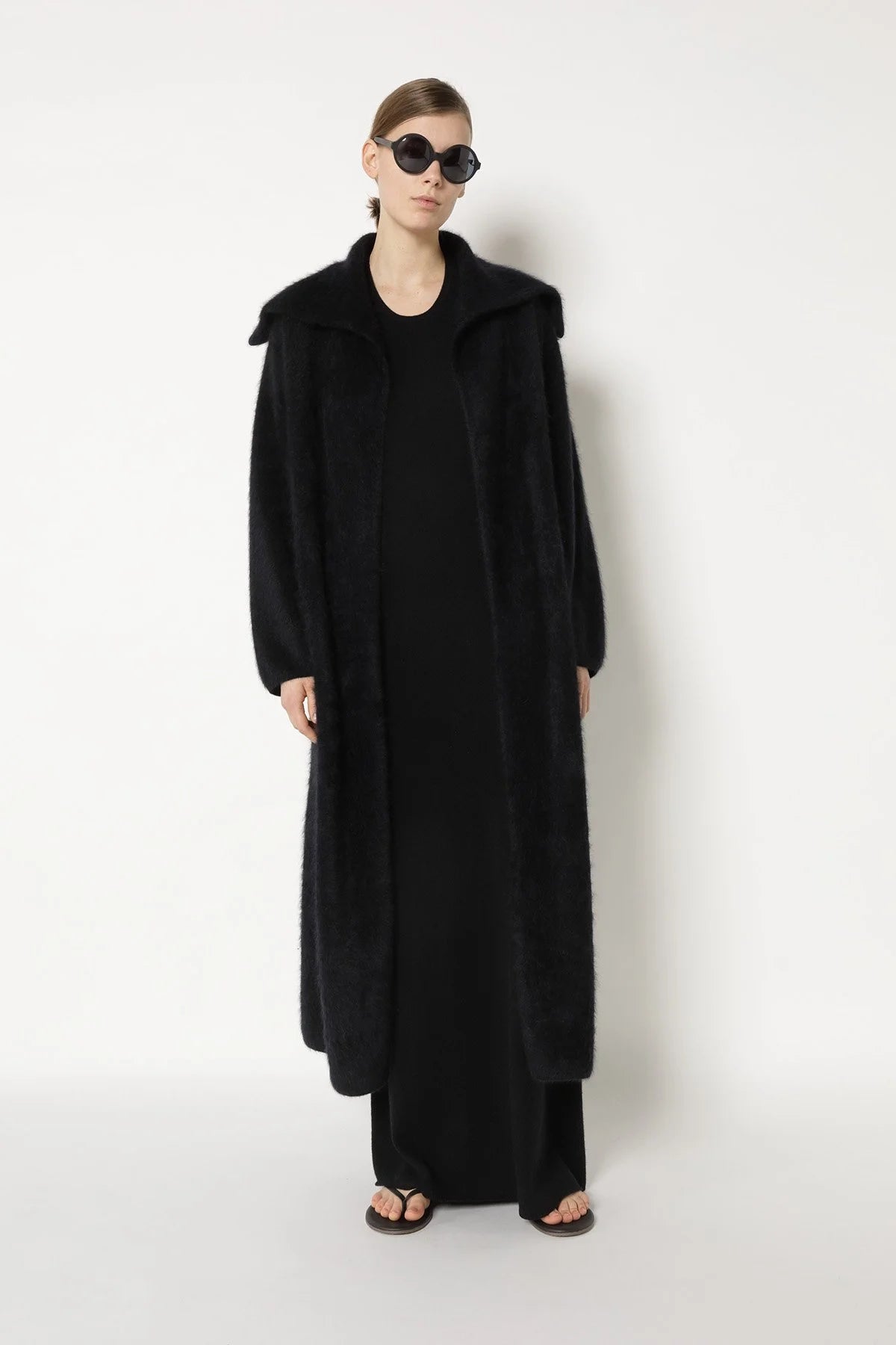 Sminfinity Mantel Furry Black