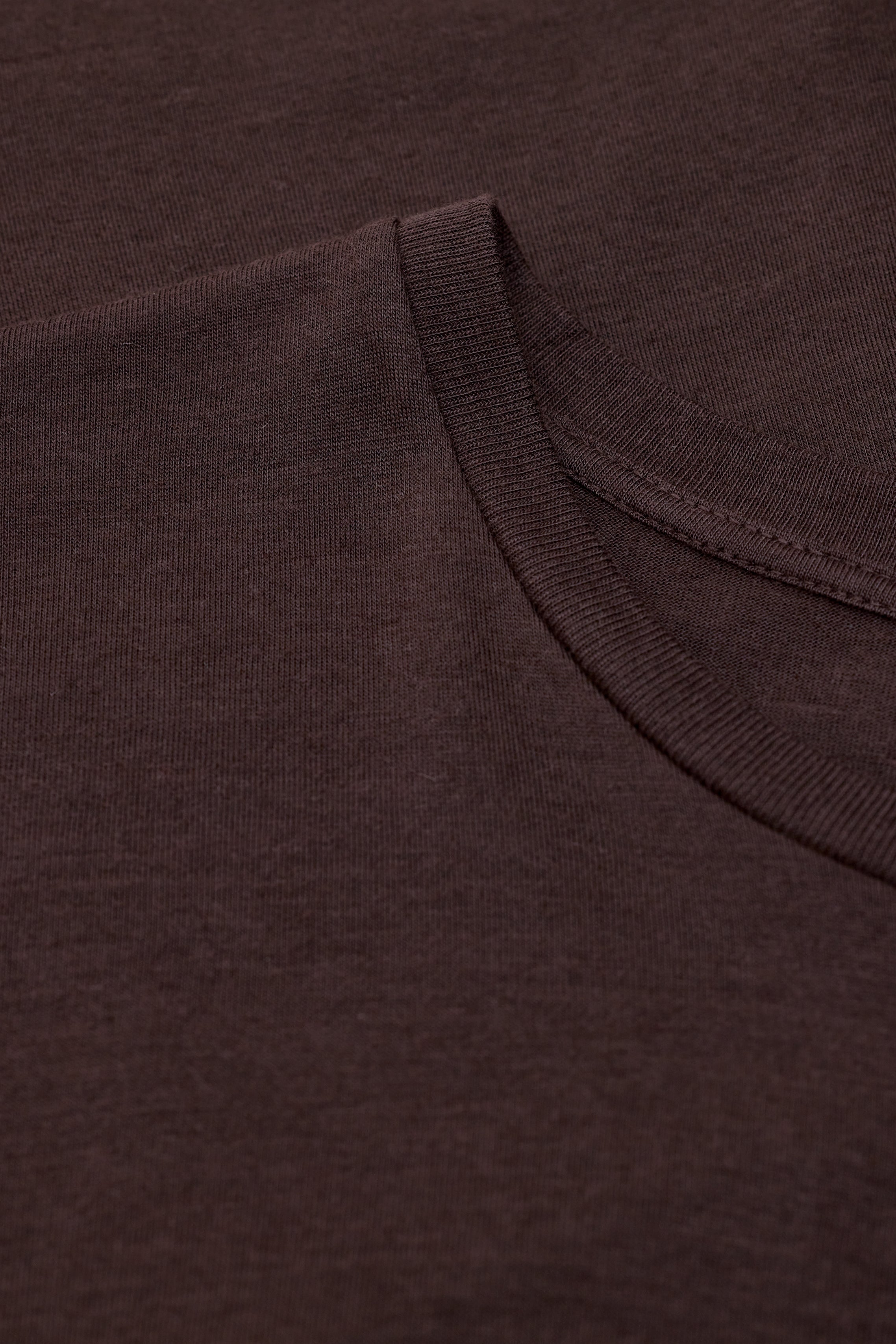 Closed Longsleeve Mahagony