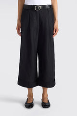 Liviana Conti Hose Zack