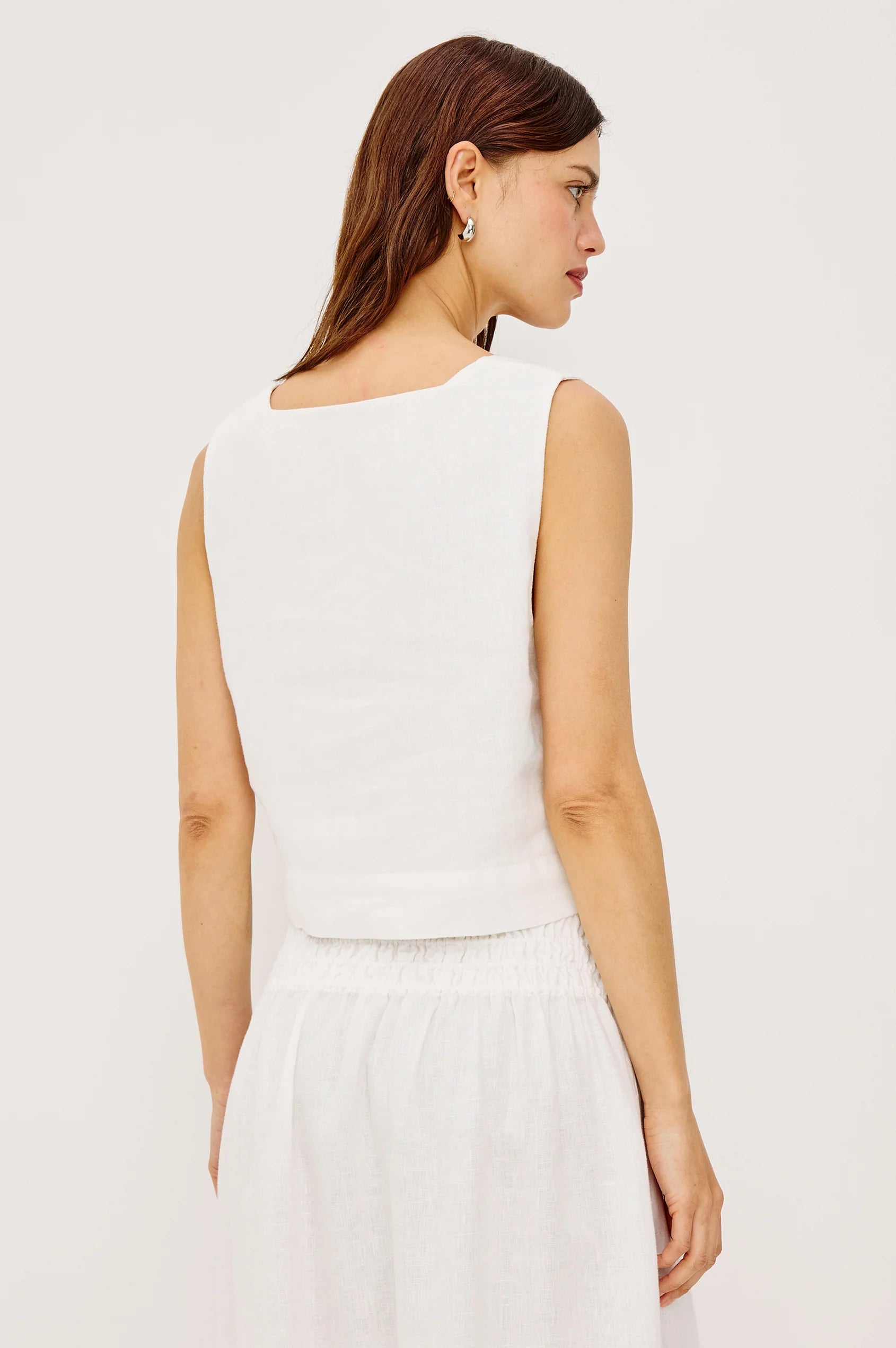 Rails Top Akira White