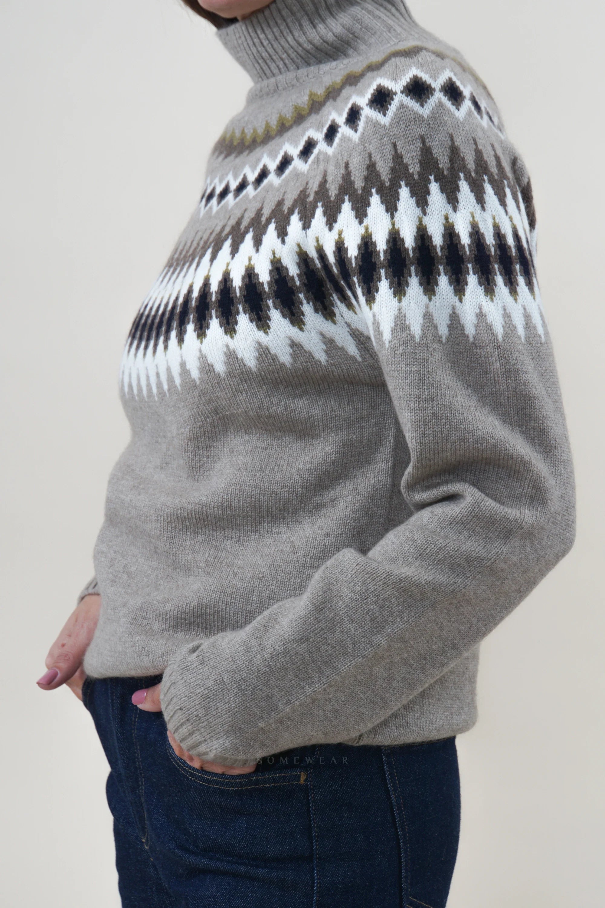 Be You Pullover Joyful Husk