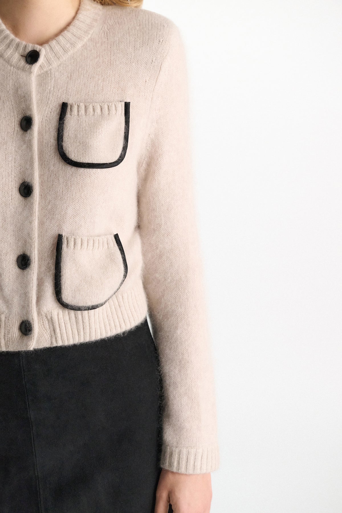 Dorothee Schumacher Cardigan Fluffy Statements Almond