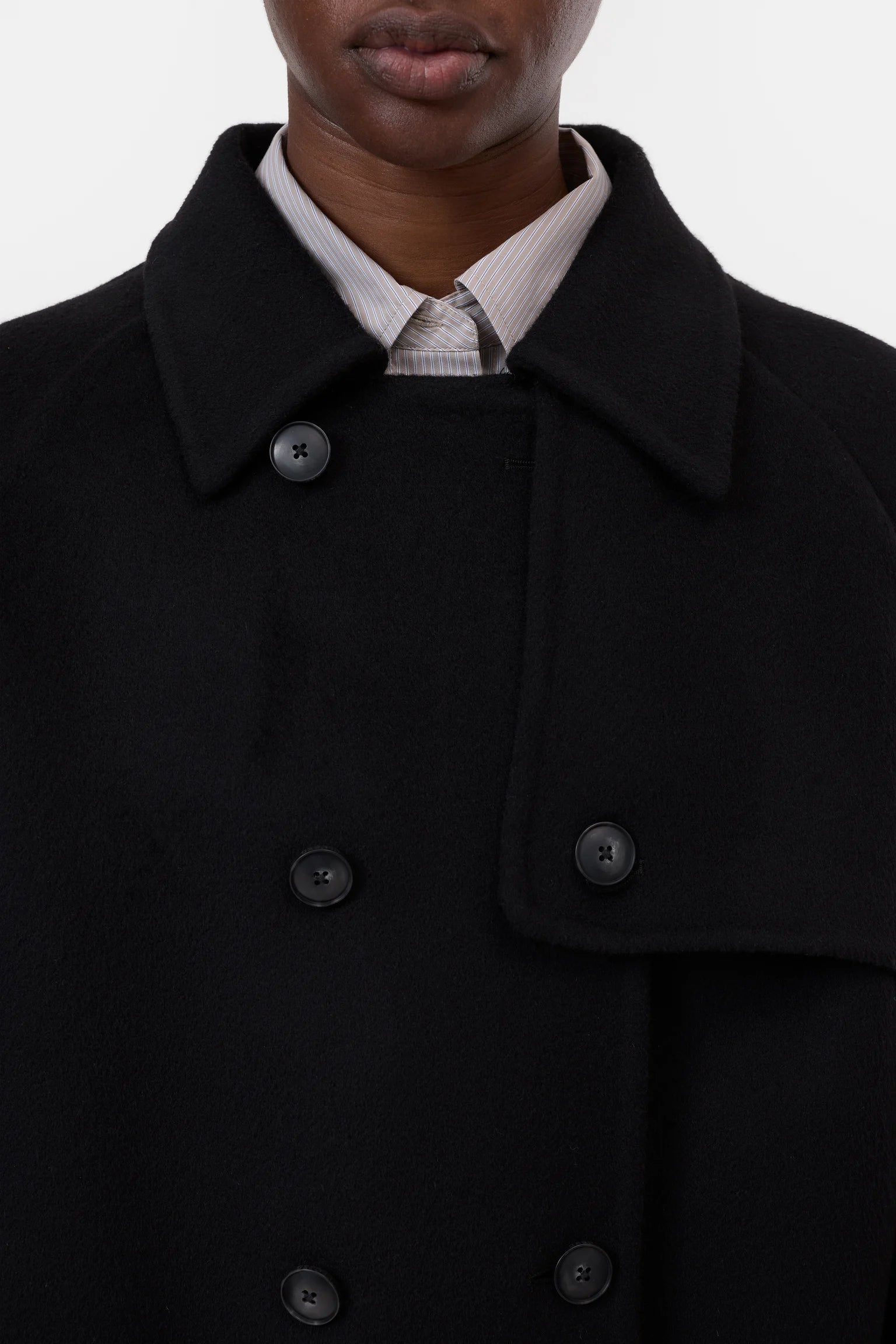 Closed Jacket Cropped Trench