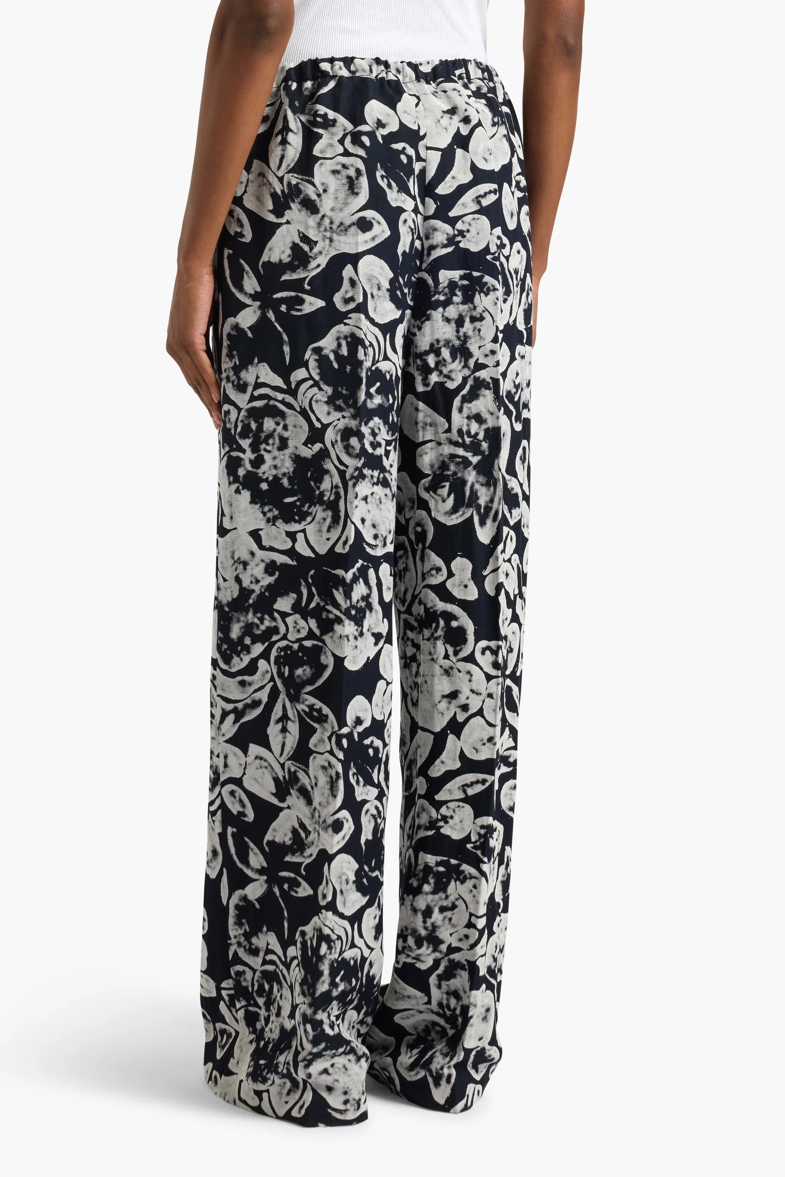 Liviana Conti Hose Roy Flower