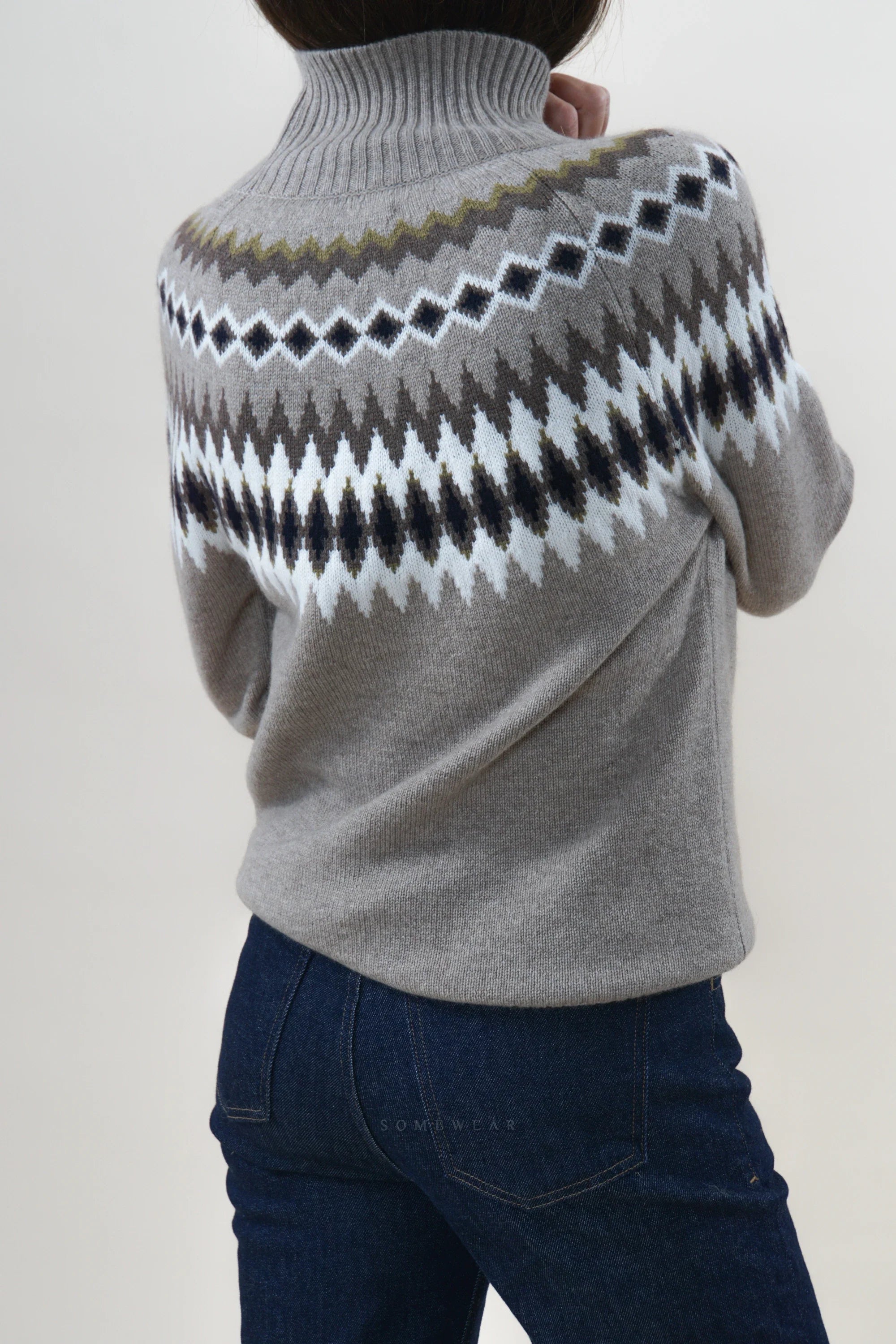 Be You Pullover Joyful Husk