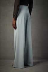 Liviana Conti Hose Eric Ice