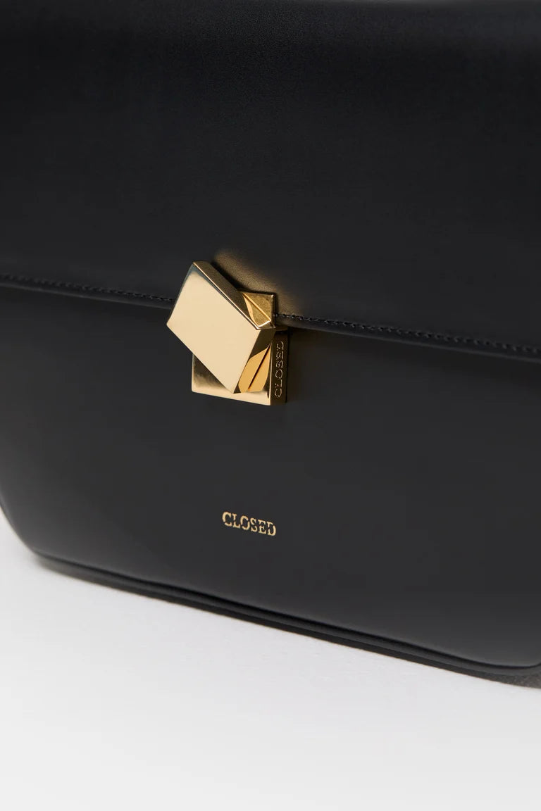 Closed Bag Suede Black
