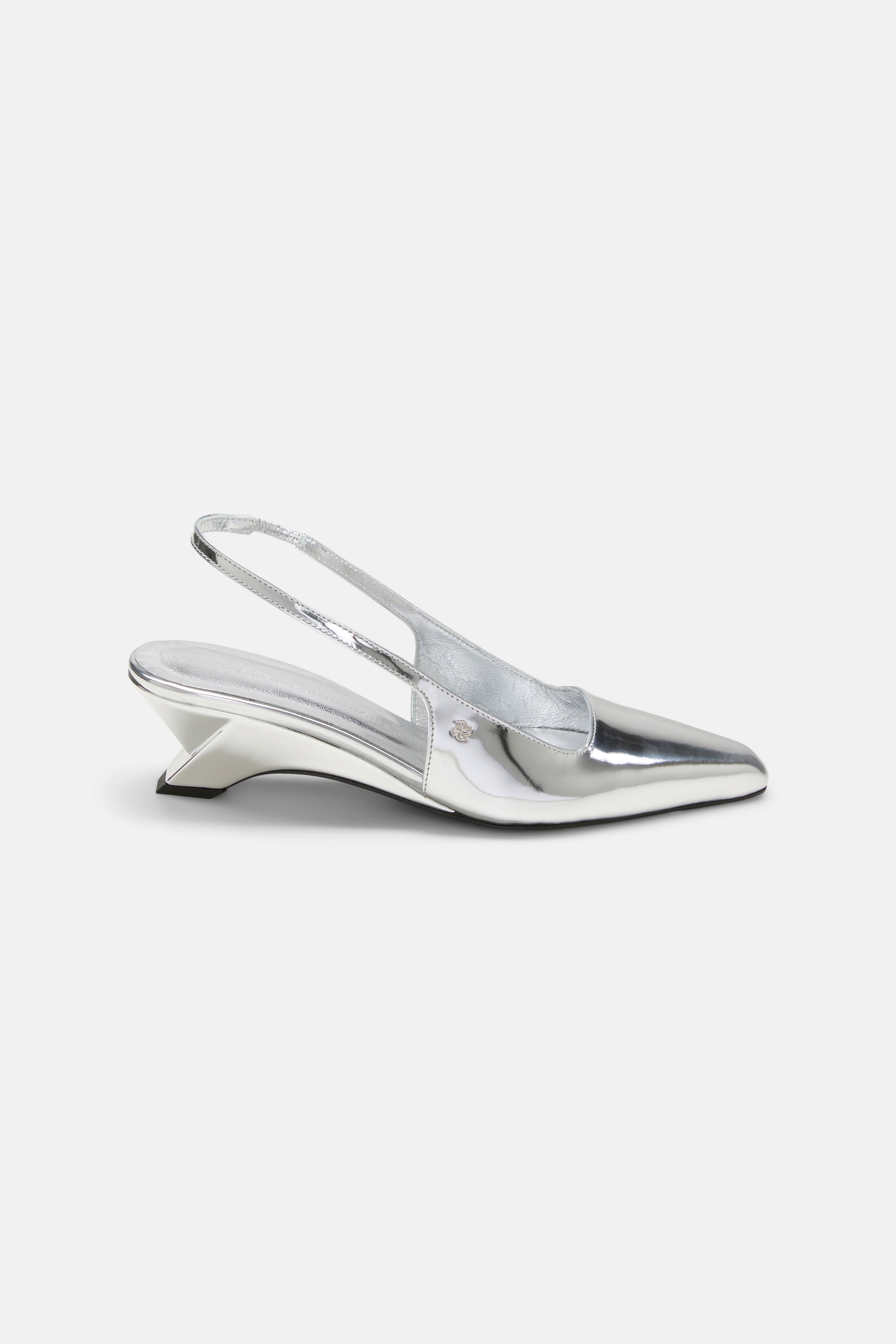 Dorothee Schumacher Slingback Mirror Shine