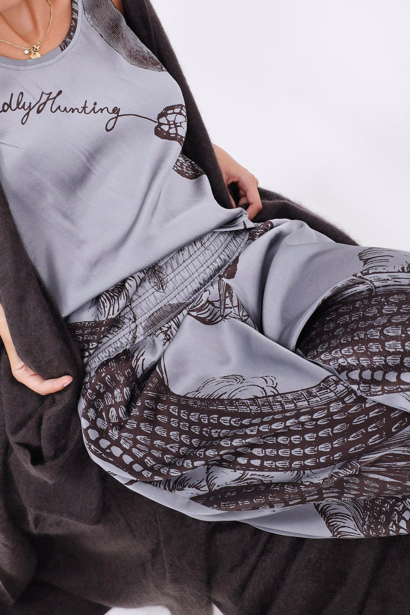 Friendly Hunting Top Lazy Garden Eden Husky