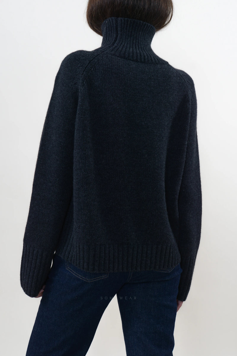 Be You Pullover Turtle Coal