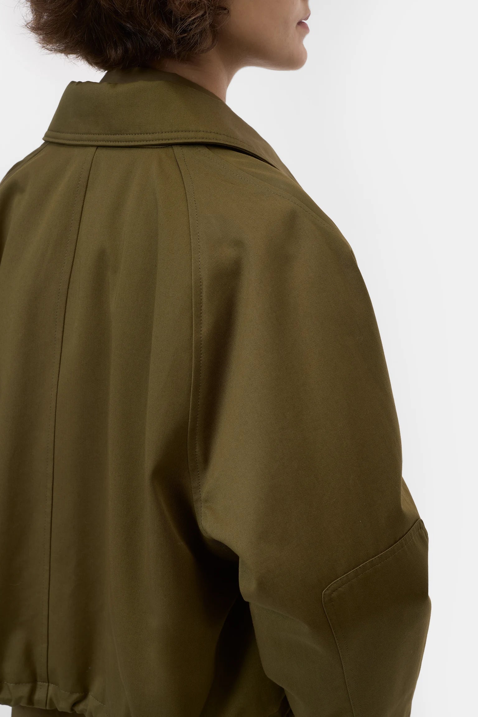 Closed Blouson Deep Olive