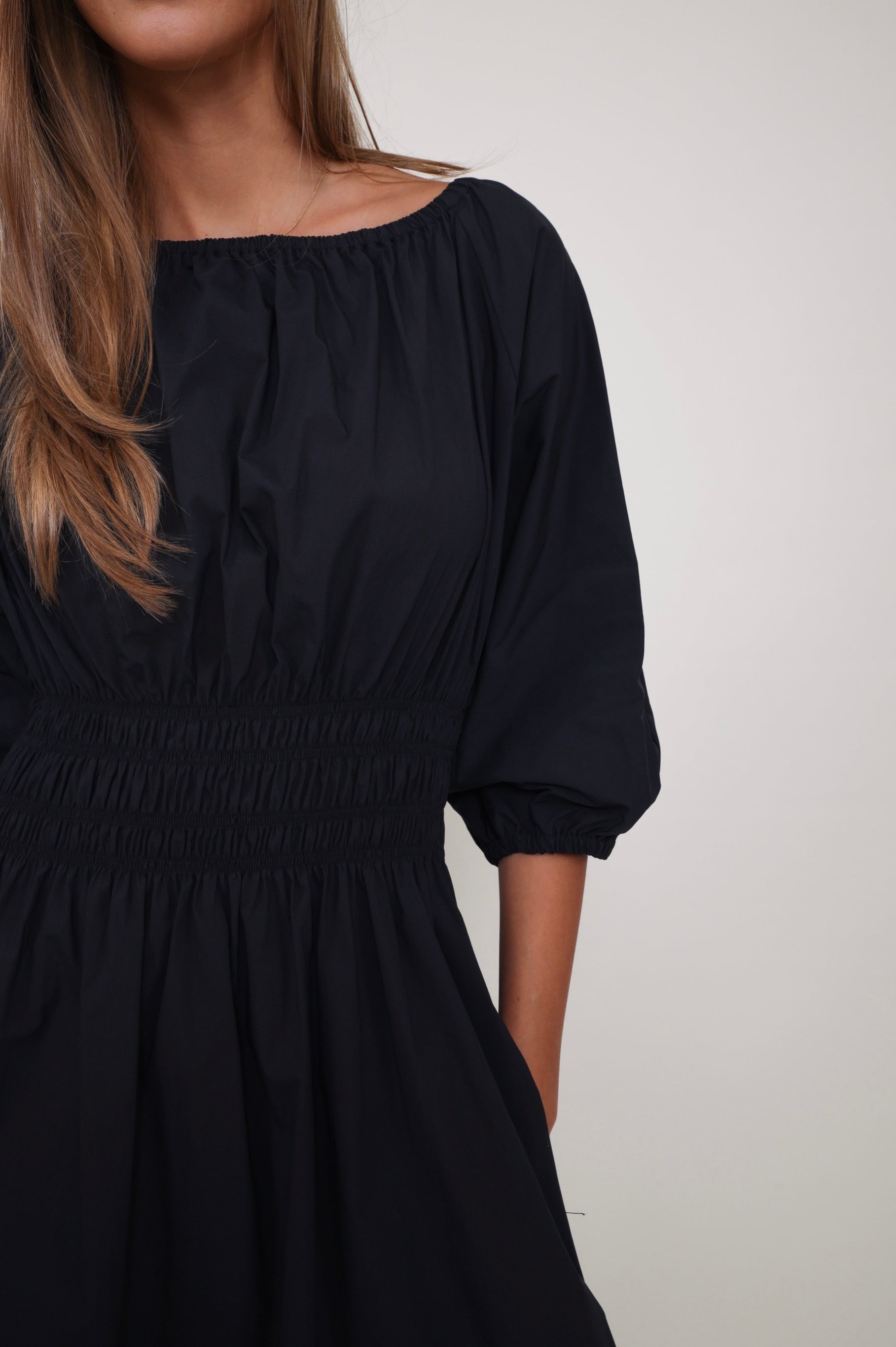 Liviana Conti Kleid Nilufar Dark Knight