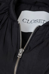 Closed Bomber Short Black