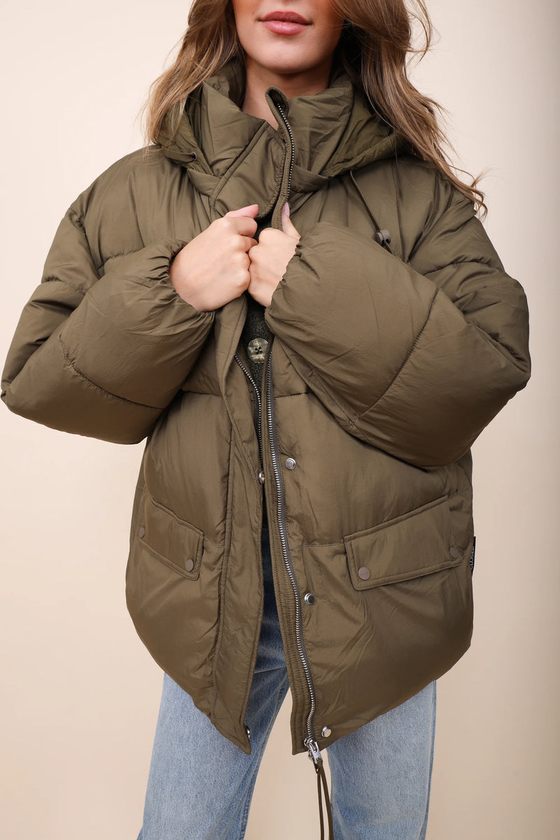 Closed Jacke