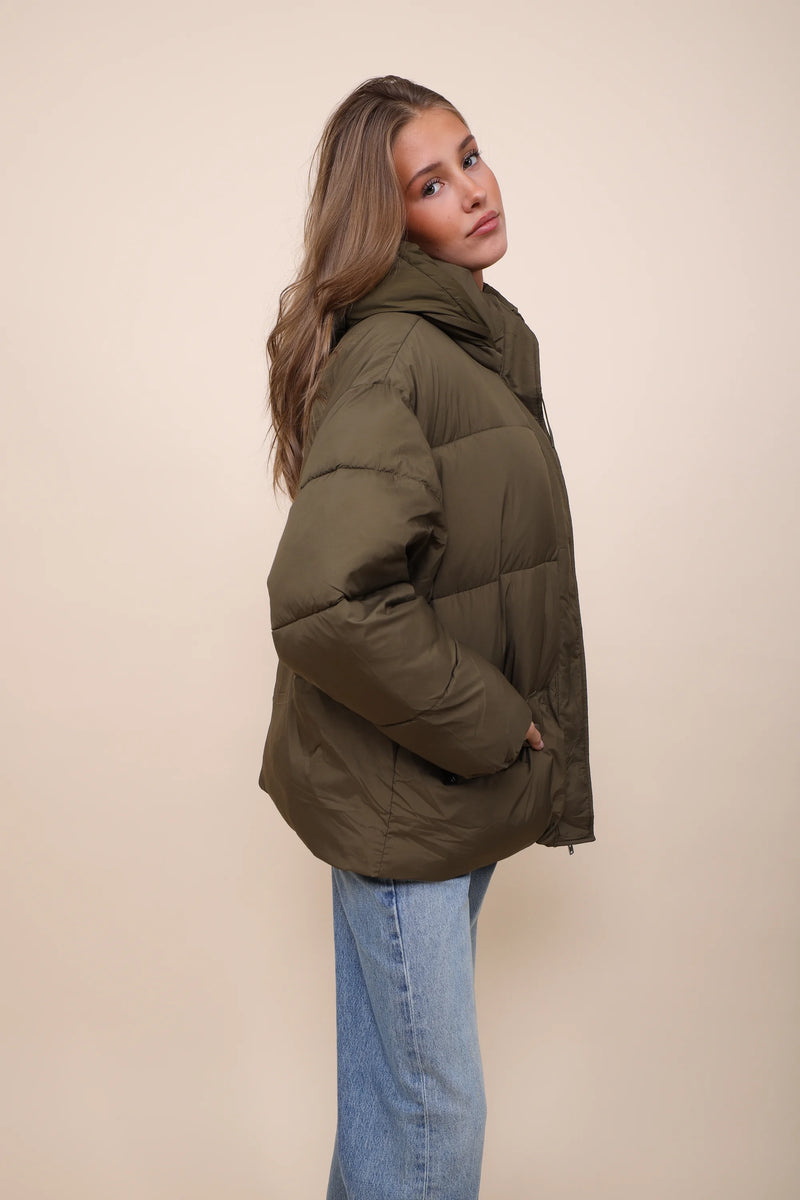 Closed Jacke