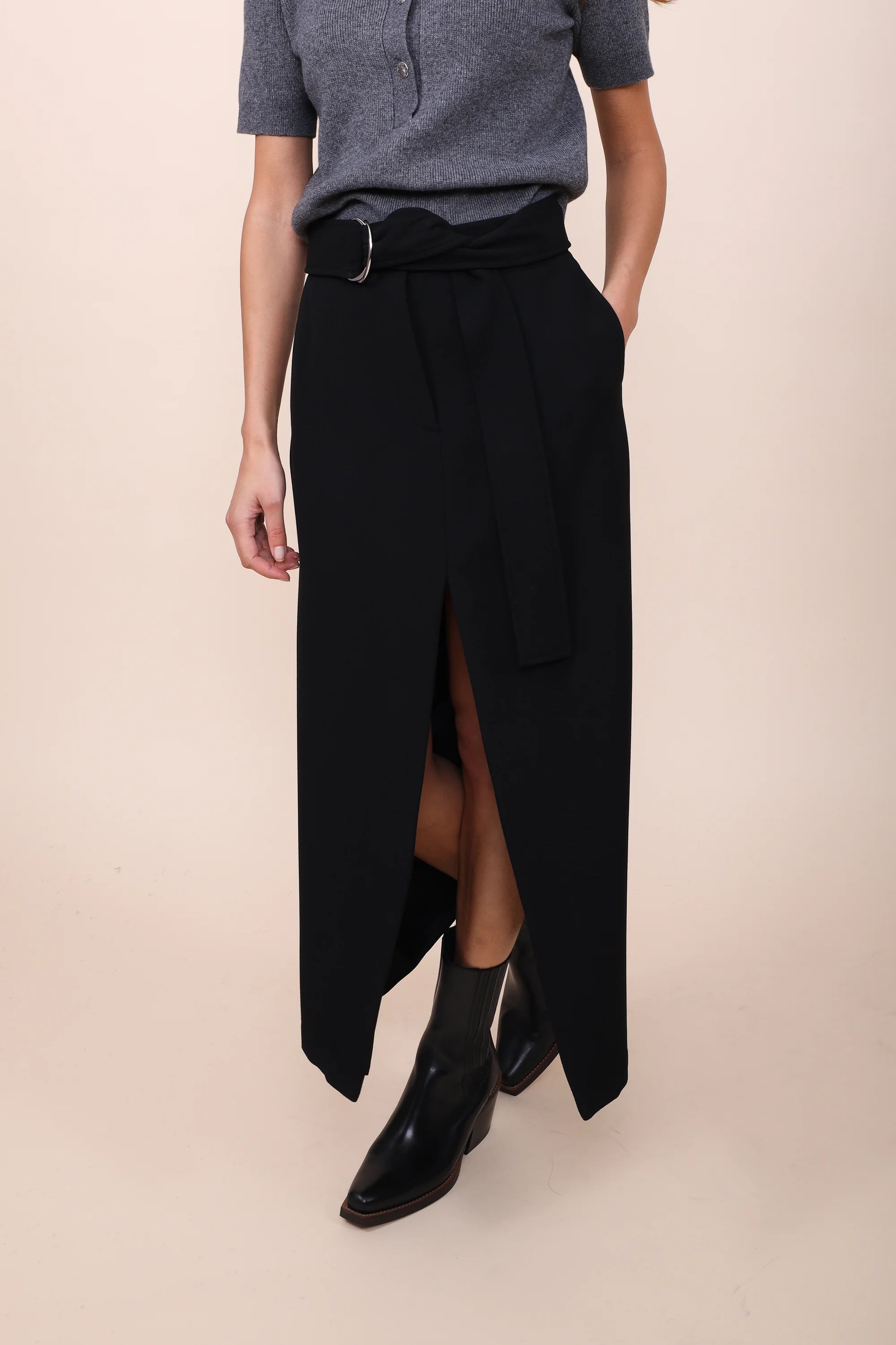 Liviana Conti skirt black