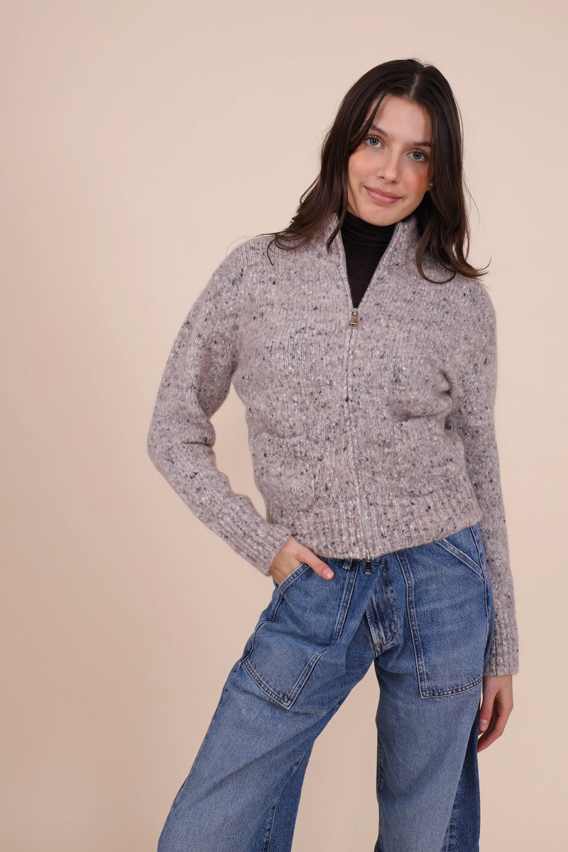 Vaniśe Jacke Petalo