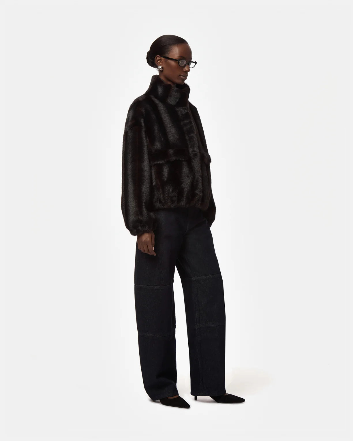 Apparis Bomber Iris Black
