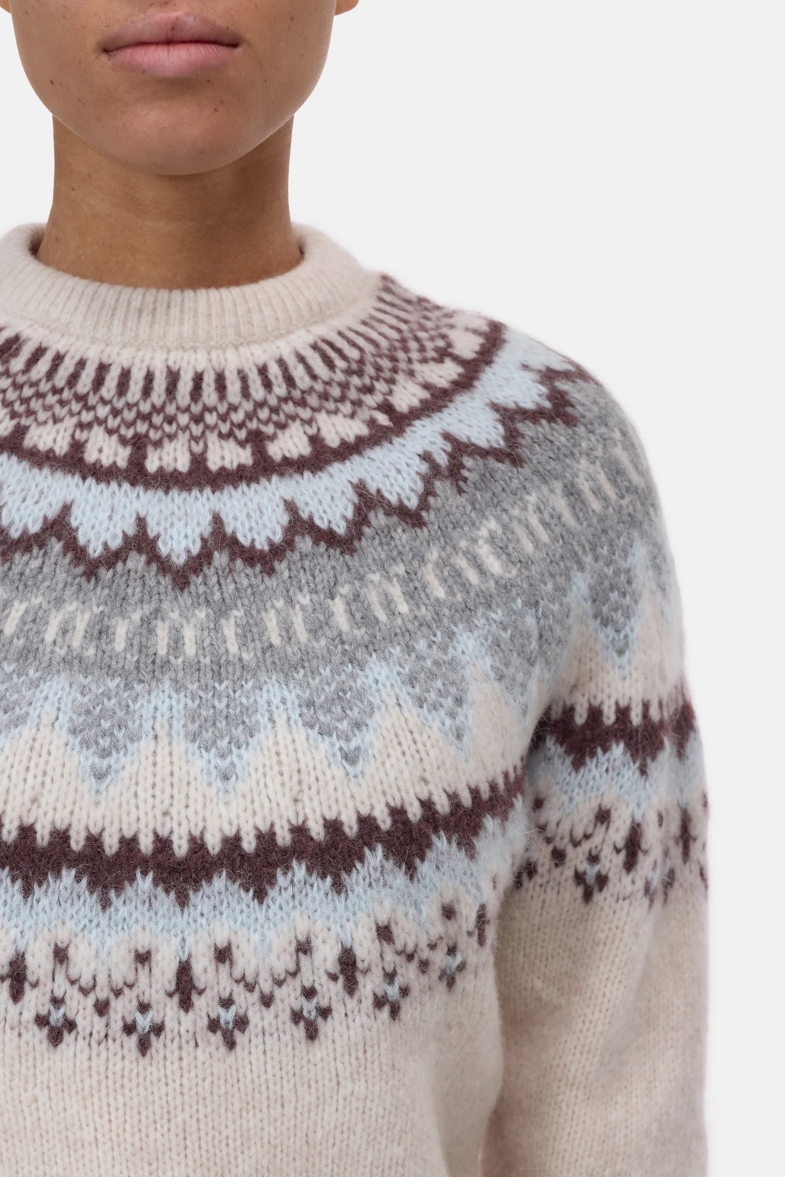 Closed Pullover Cloud Cream