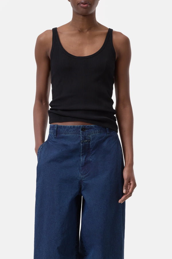 Closed Strap Tank Black