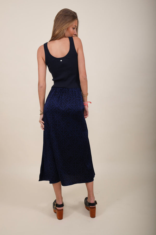 Friendly Hunting Kleid Solander