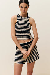Closed Shorts Black &amp; White