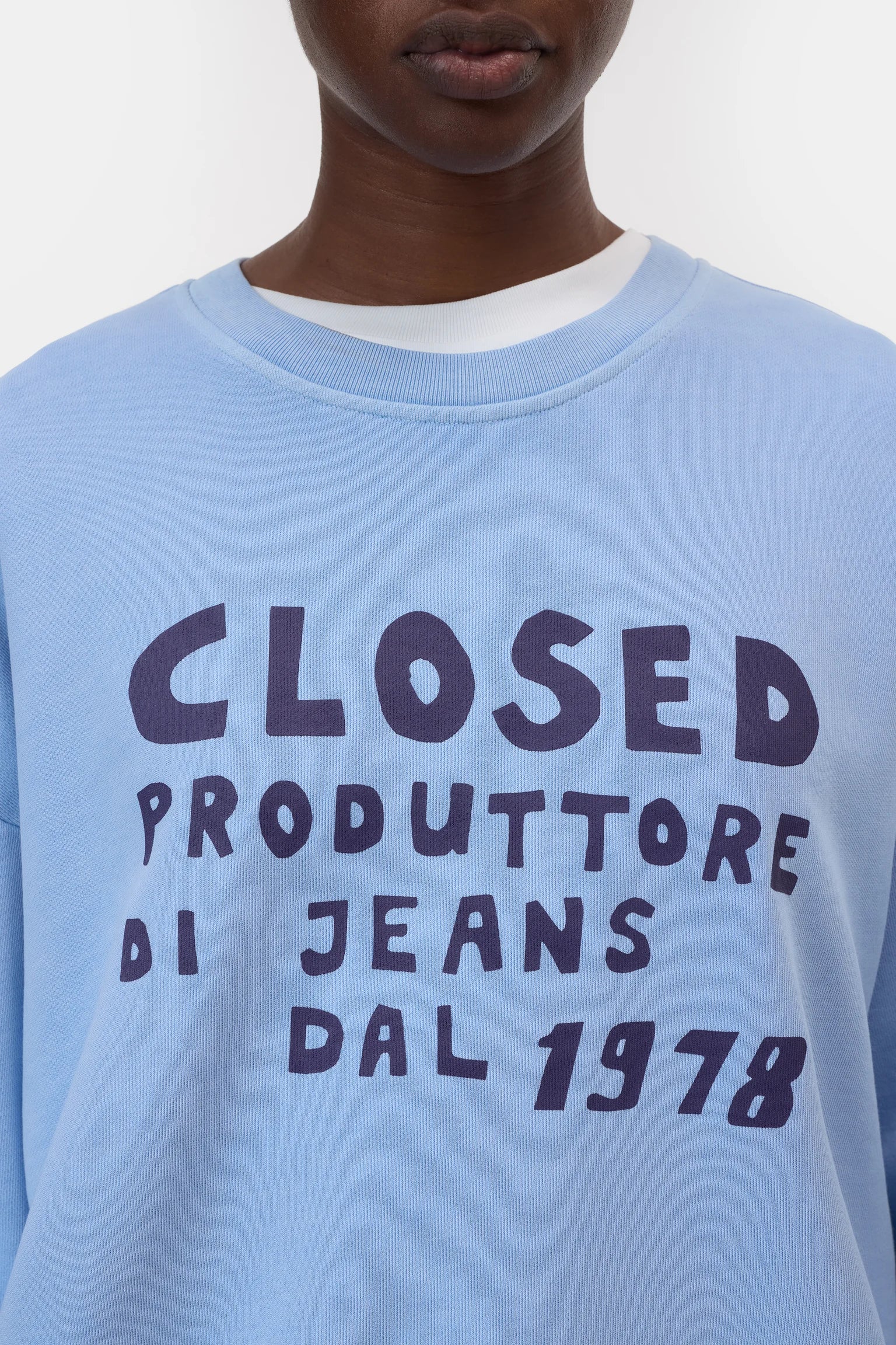Closed Pullover Skyblue