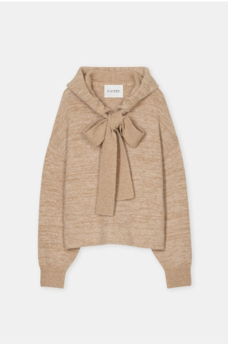 Closed Pullover Schleife
