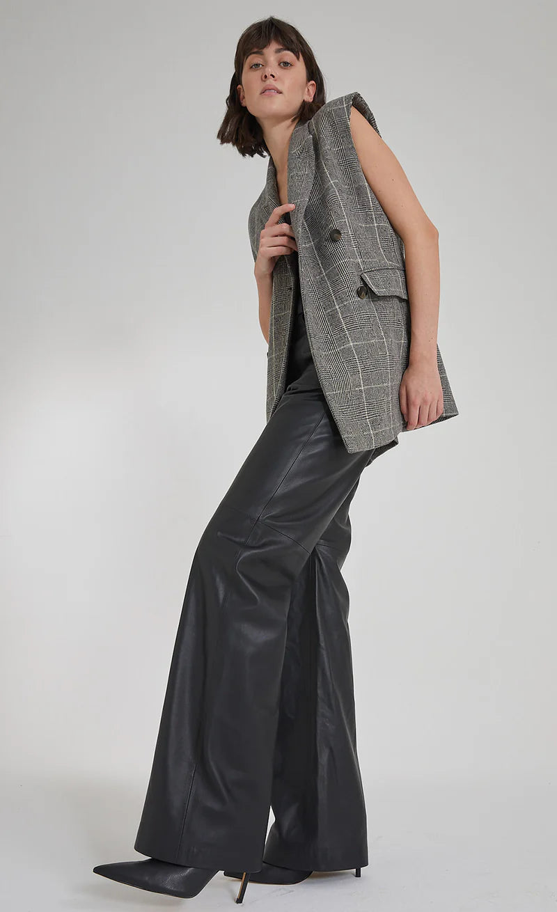 Iheart Lederhose Barbara Black