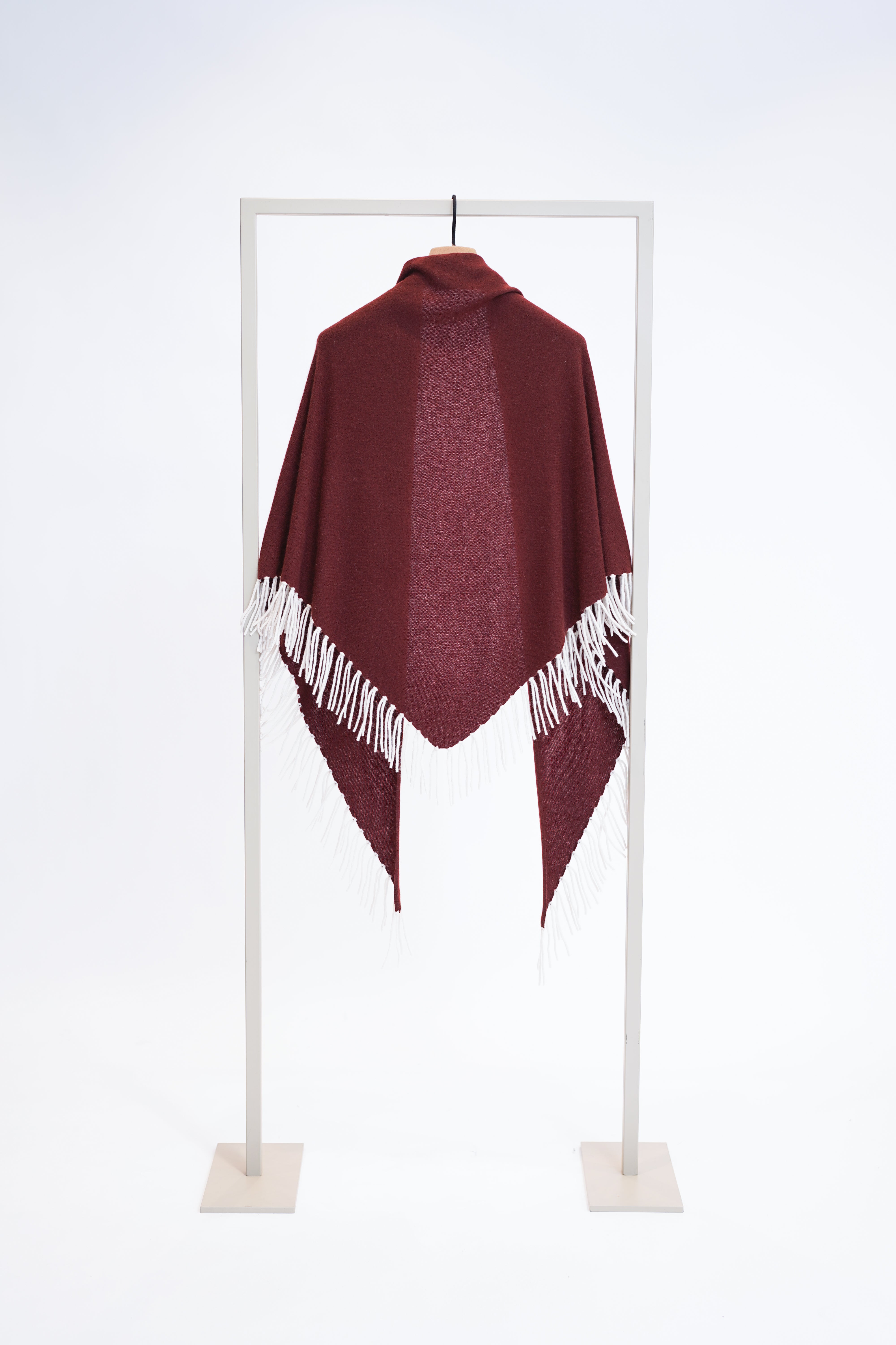 Herzens Tuch Mila Dark Burgundy