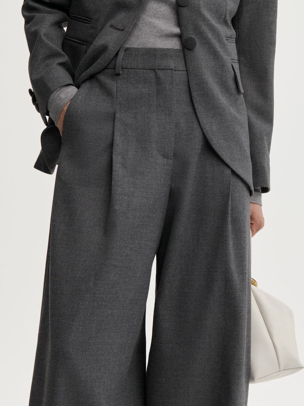 By Malene Birger Hose Povilanna Dark