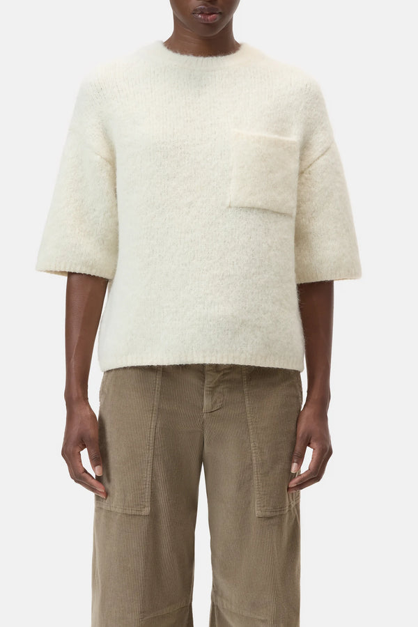 Closed Pullover Short Ivory