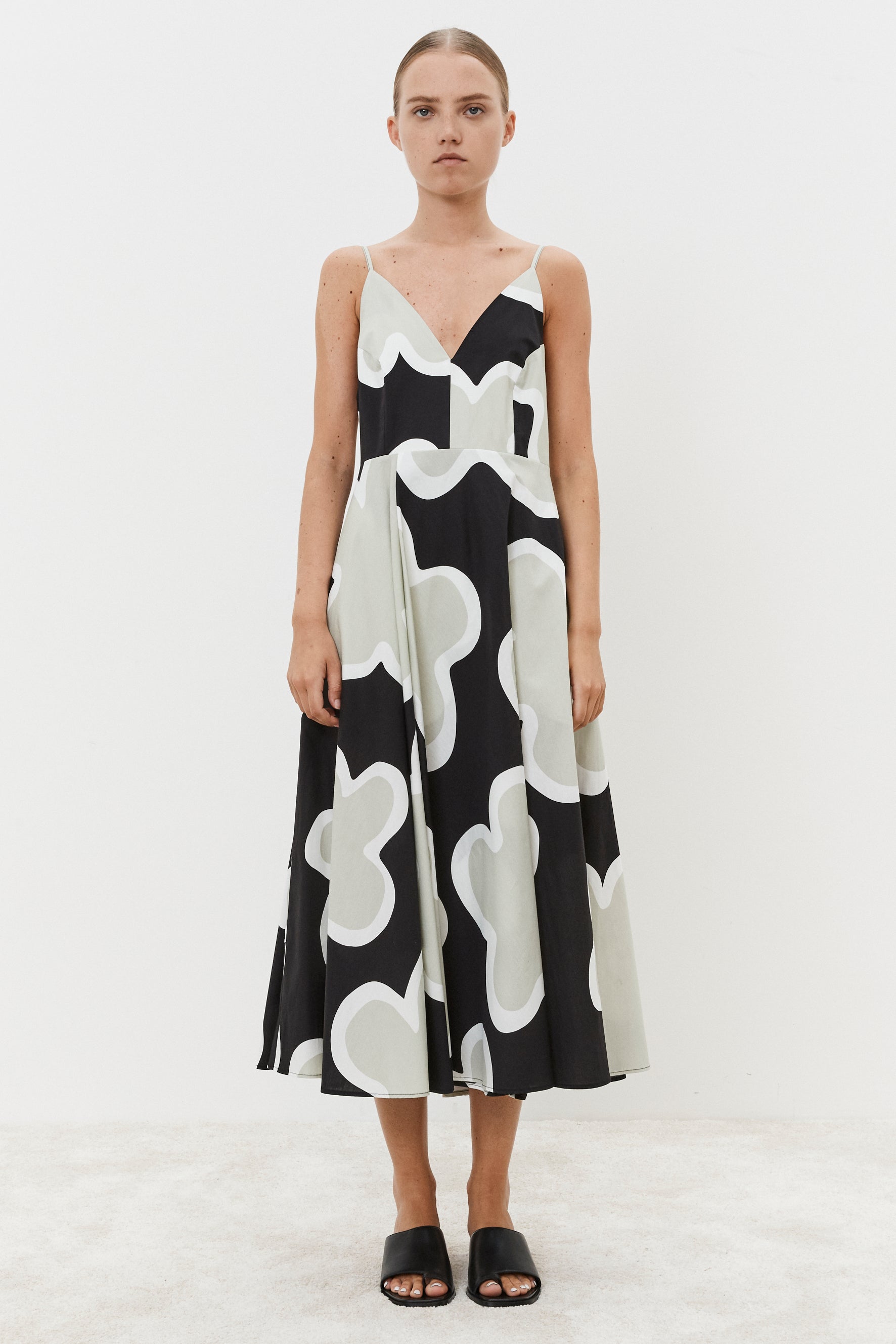 Meimeij Dress