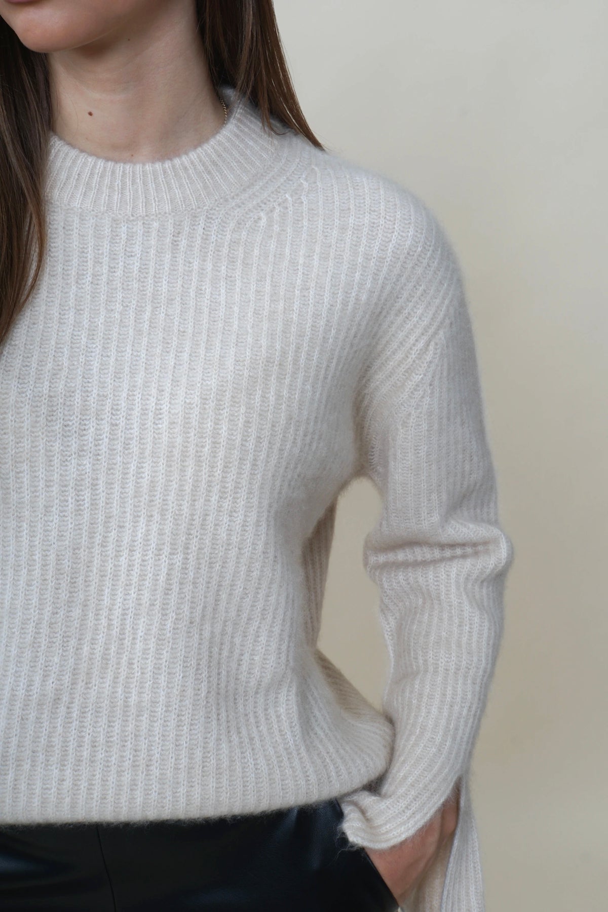 Alcidia Da Veiga Pull Amelie Limestone