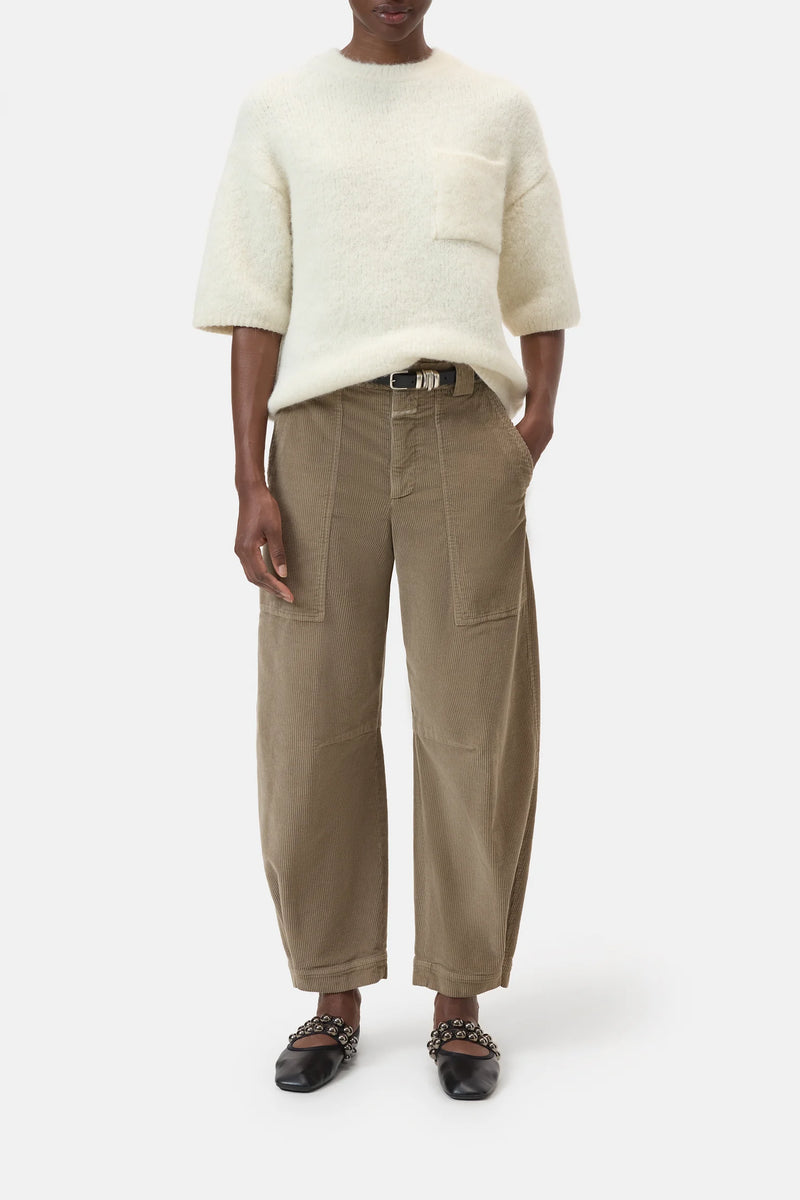 Closed Pullover Short Ivory