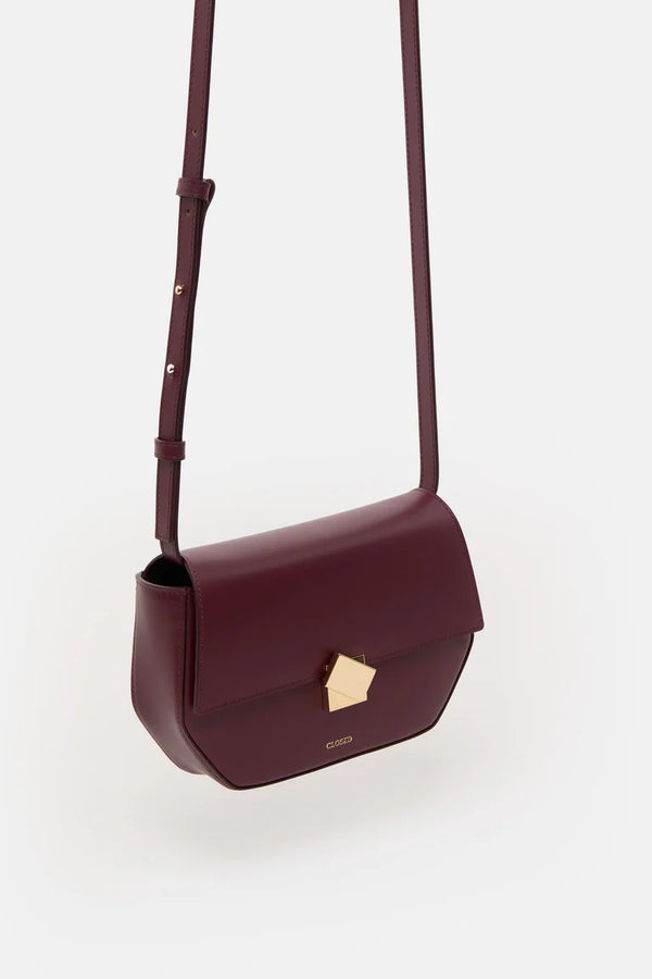 Closed Bag Suede Small