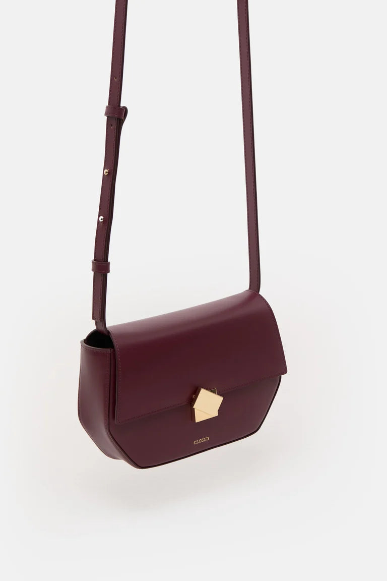Closed Bag Suede Small