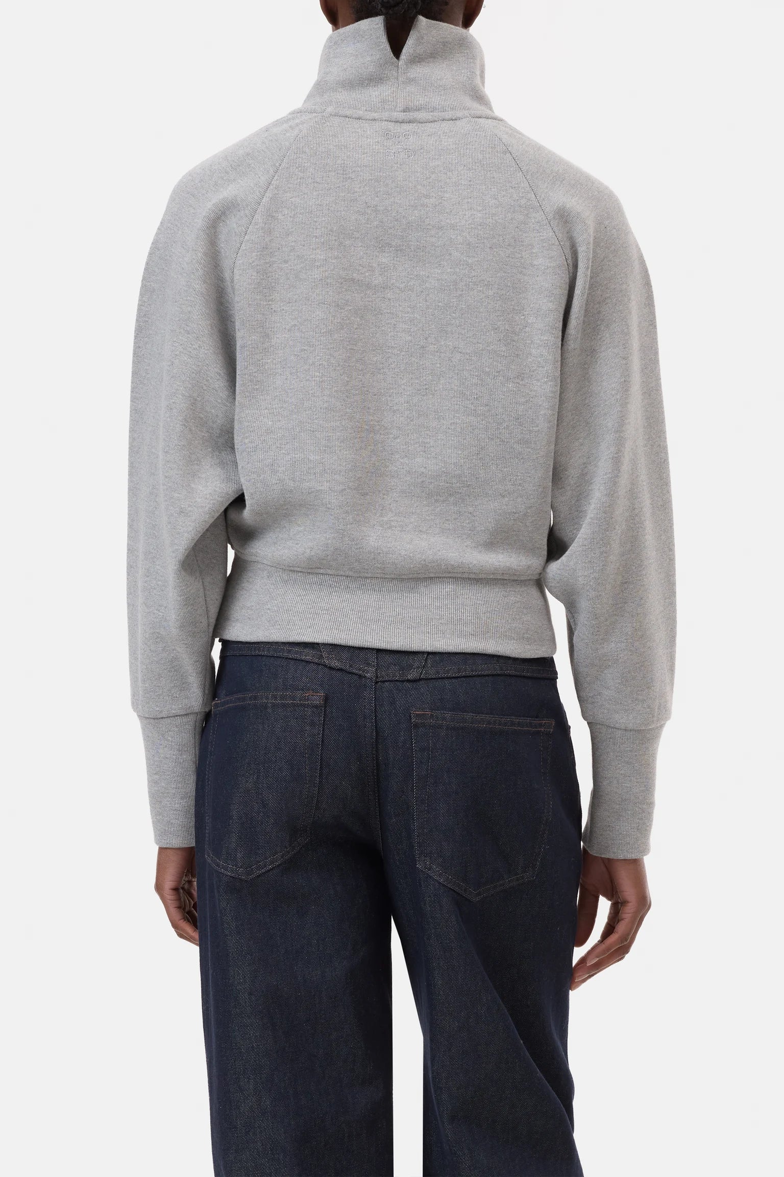 High-neck sweatshirt