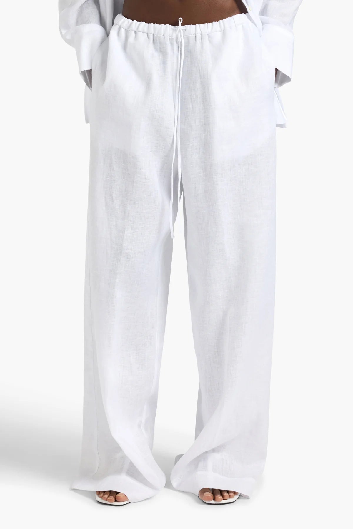 Liviana Conti Hose Grayson White